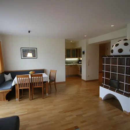 Apartment Tritscher 4*